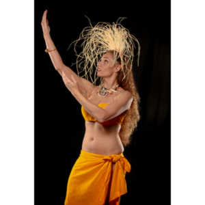 What a blast to get to shoot with a gorgeous Tahitian Dancer.  Ne-Ne was looking for shots to use to promote herself, and I got an opportunity to shoot something truly beautiful and interesting.